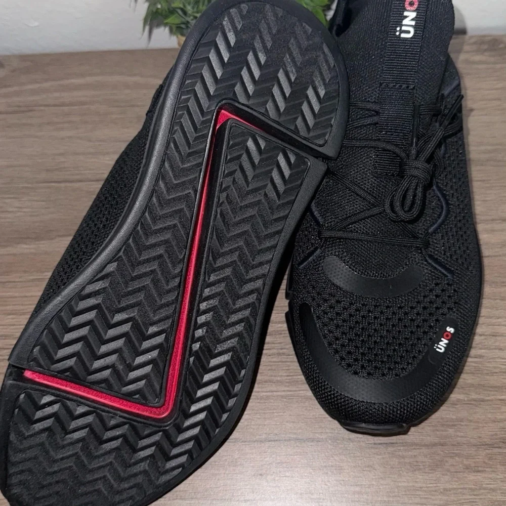 UNOS By SZ Adult Sneakers - Black M 6.5-7.5/W 8.0-9.0 - Picture 3 of 4